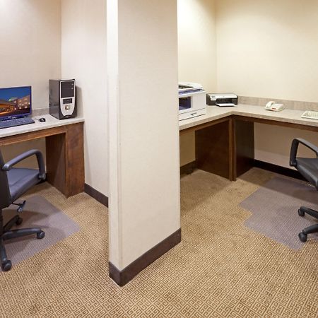 Holiday Inn Express Hotel & Suites Eagle Pass By Ihg Zakenleven foto