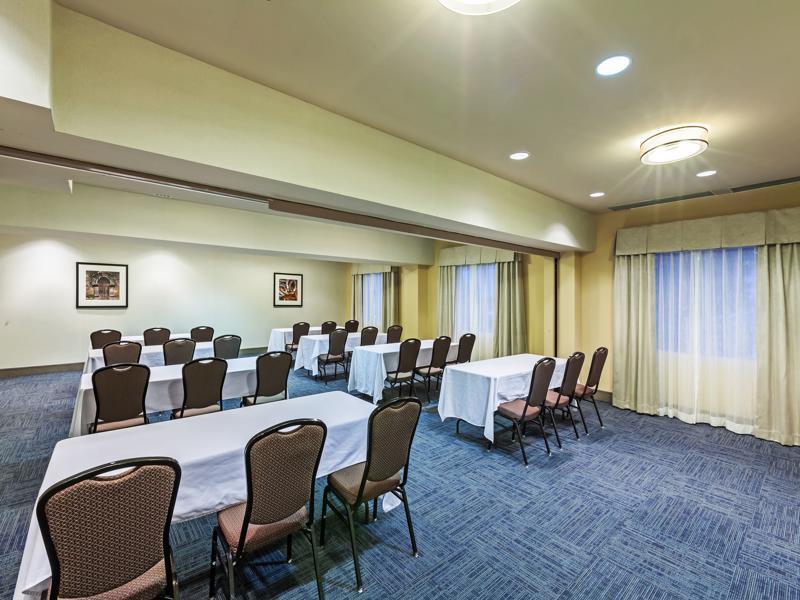 Holiday Inn Express Hotel & Suites Eagle Pass By Ihg Buitenkant foto