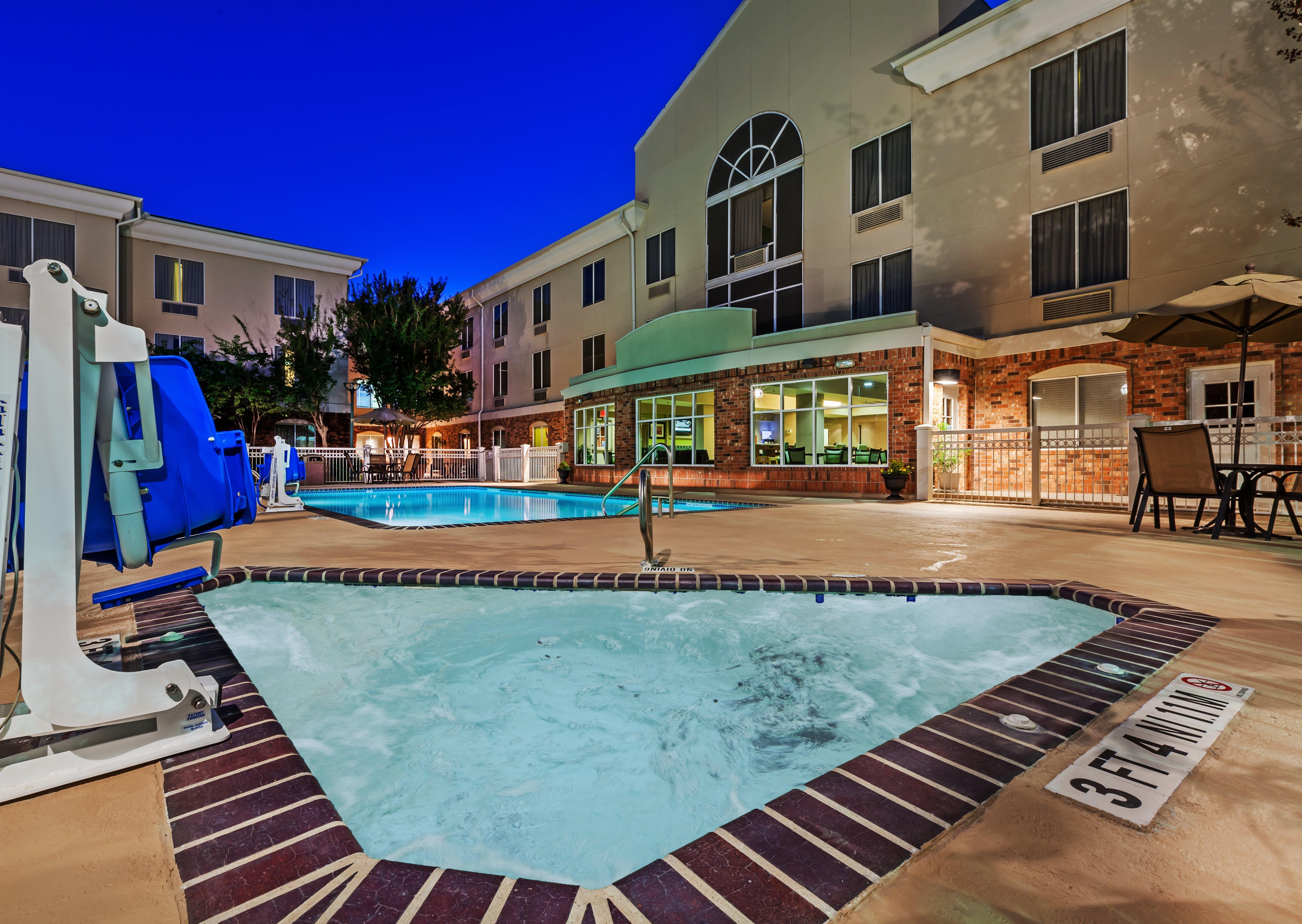 Holiday Inn Express Hotel & Suites Eagle Pass By Ihg Buitenkant foto