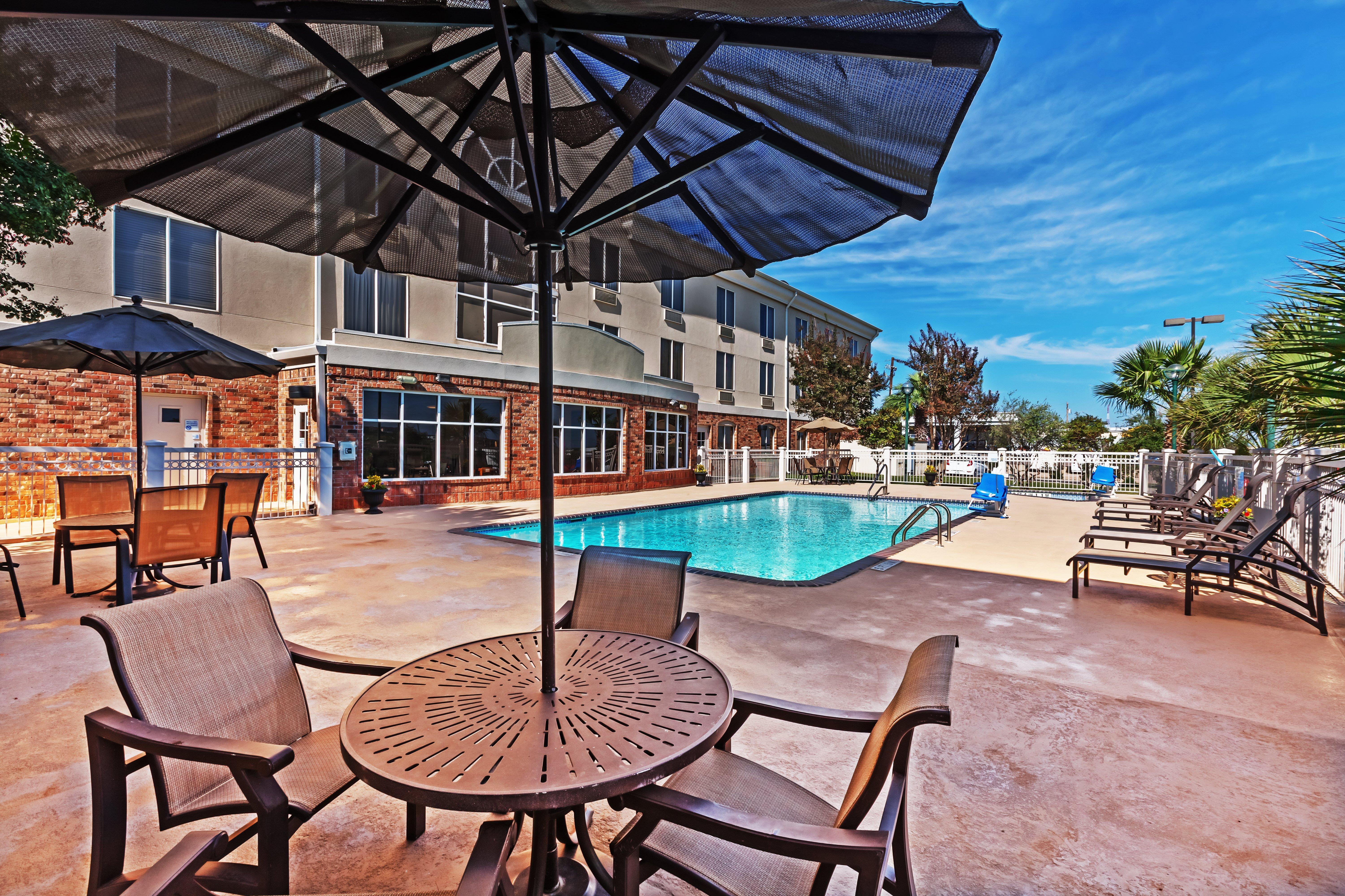 Holiday Inn Express Hotel & Suites Eagle Pass By Ihg Buitenkant foto