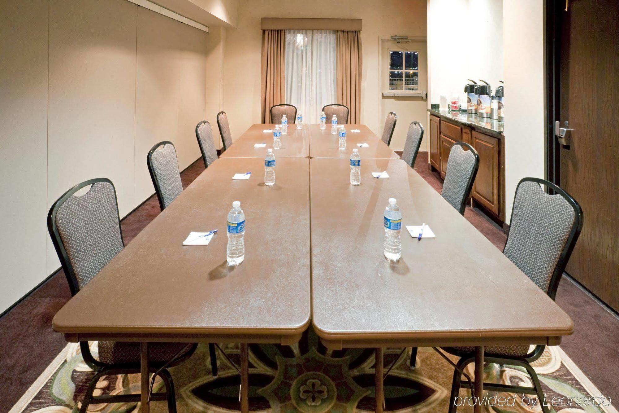 Holiday Inn Express Hotel & Suites Eagle Pass By Ihg Zakenleven foto